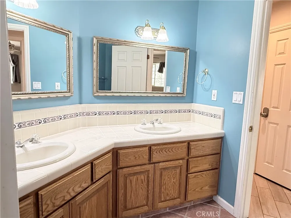 34914 Sneezeweed Lane North Fork, CA 93643
