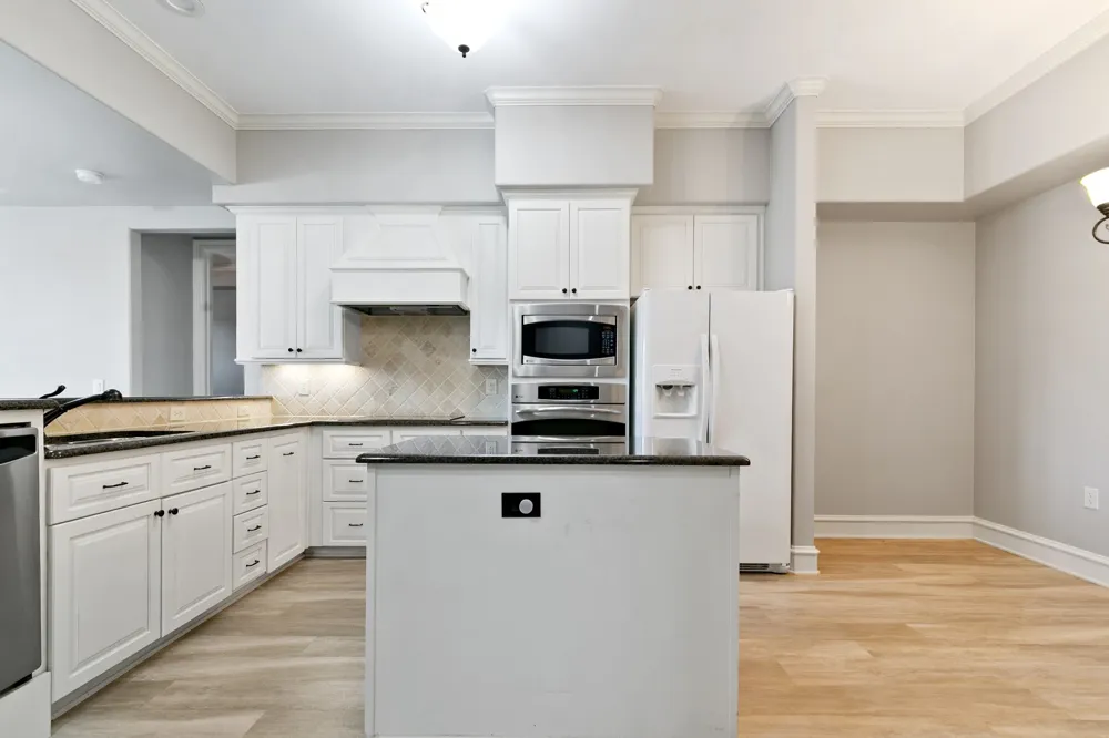 301 Watermere Drive #212 Southlake, TX 76092