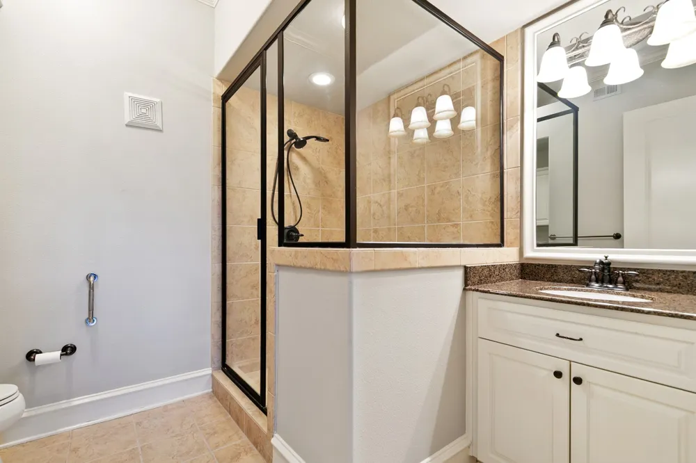 301 Watermere Drive #212 Southlake, TX 76092