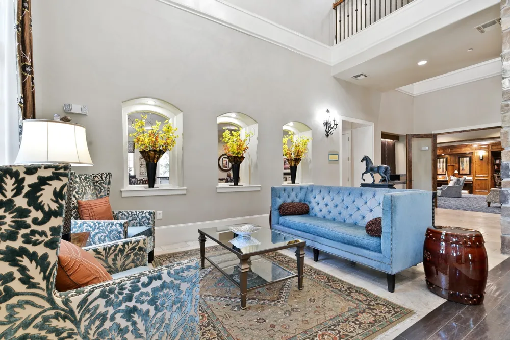 301 Watermere Drive #212 Southlake, TX 76092