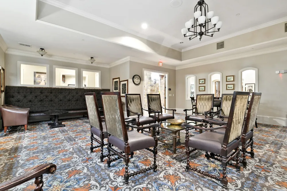 301 Watermere Drive #212 Southlake, TX 76092
