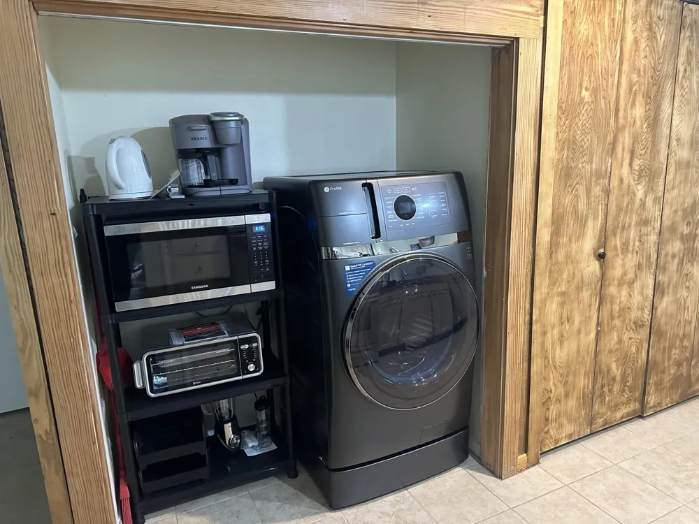 24488 Country Club Drive Huntsville, TX 77340