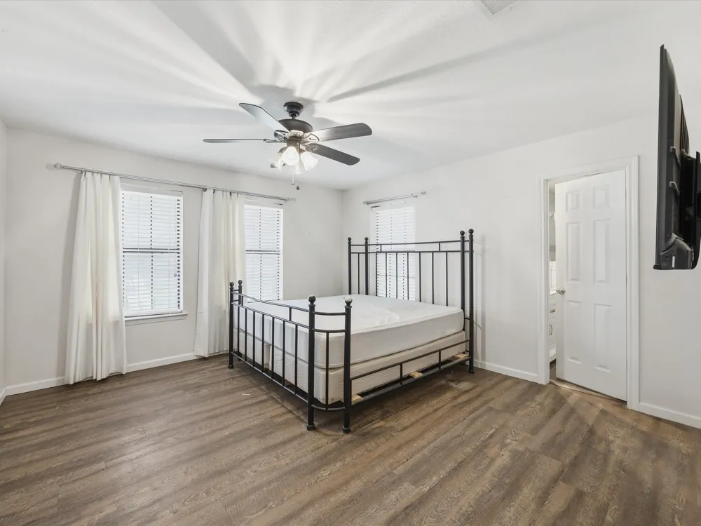 308 Oakwood Street Chico, TX 76431