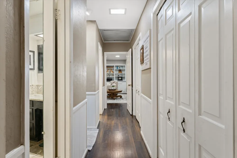 202 S Houston Street Edgewood, TX 75117