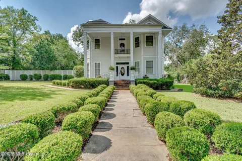 115 Railroad Avenue