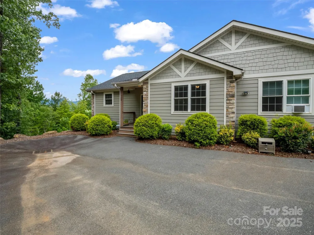 148 Red Hawk Knoll #12 Lake Lure, NC 28746