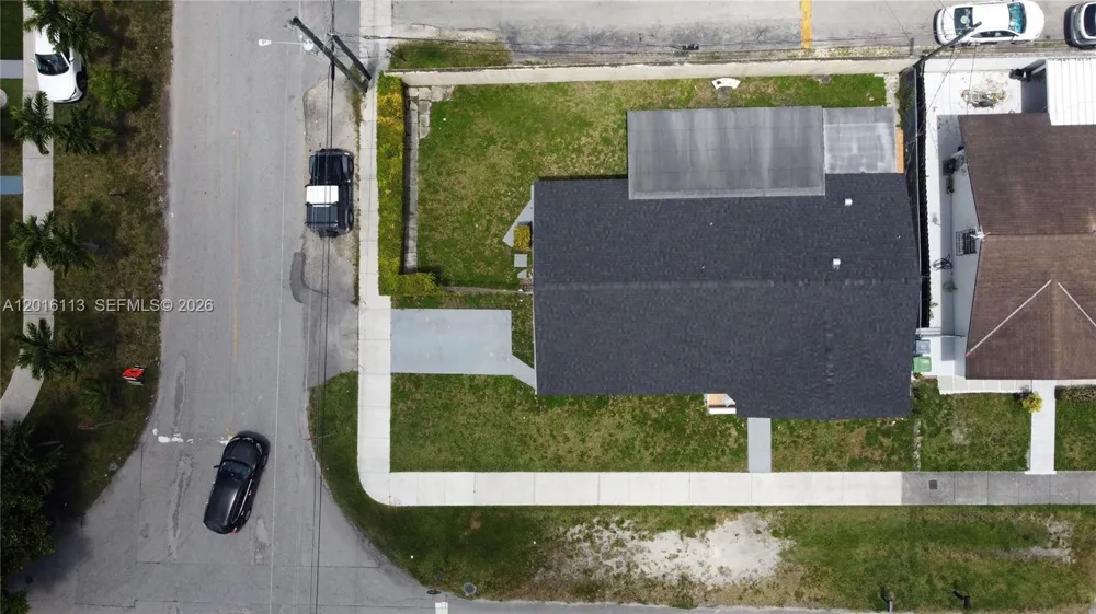 7993 SW 9th Ter Miami, FL 33144