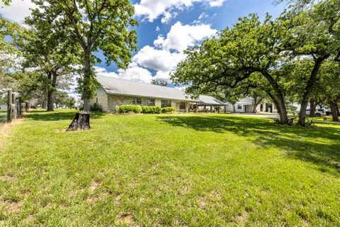 6589 State Highway 304