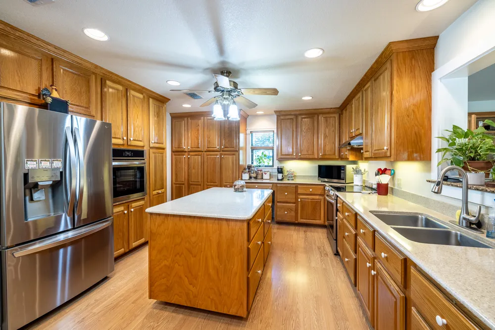 6589 State Highway 304 Harwood, TX 78632