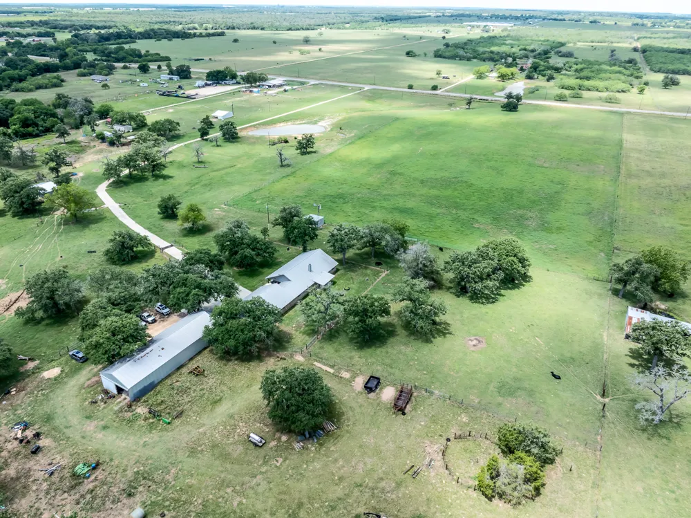 6589 State Highway 304 Harwood, TX 78632