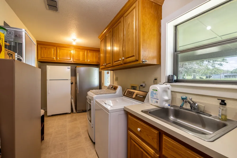 6589 State Highway 304 Harwood, TX 78632