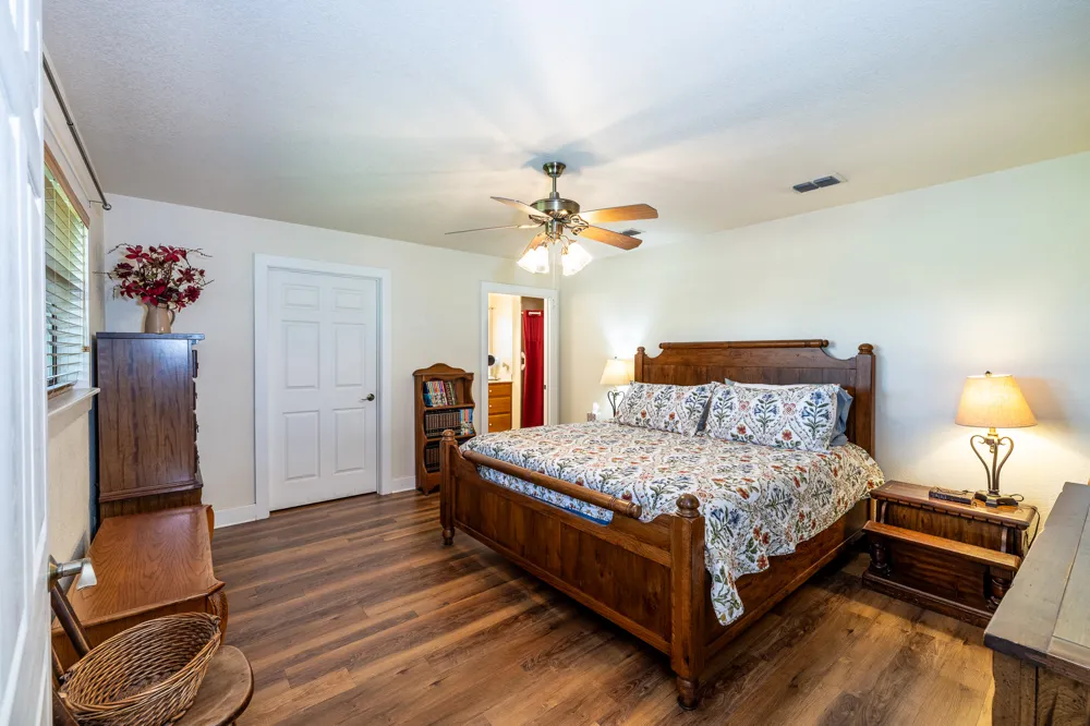 6589 State Highway 304 Harwood, TX 78632