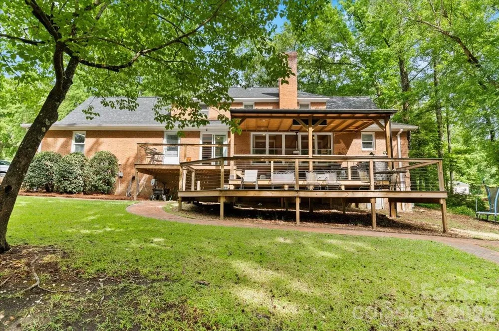 209 Fairway Road Cheraw, SC 29520