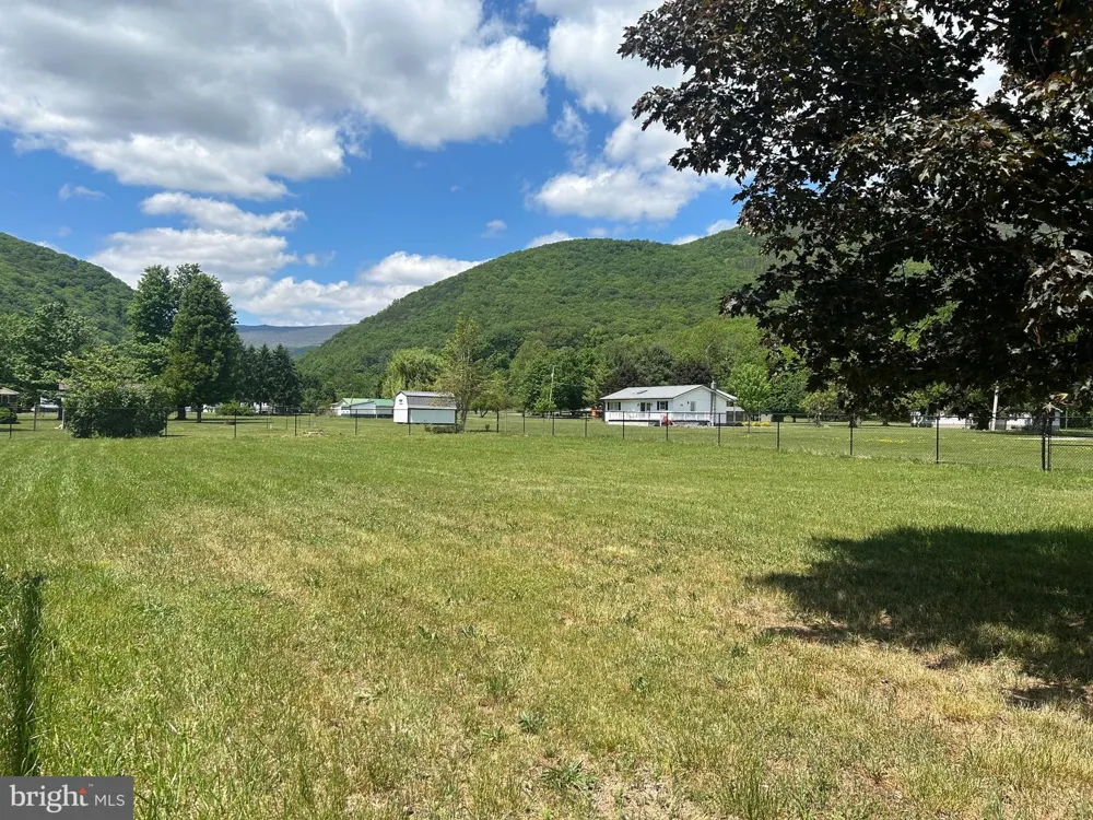 107 TROUT LANE Cabins, WV 26855