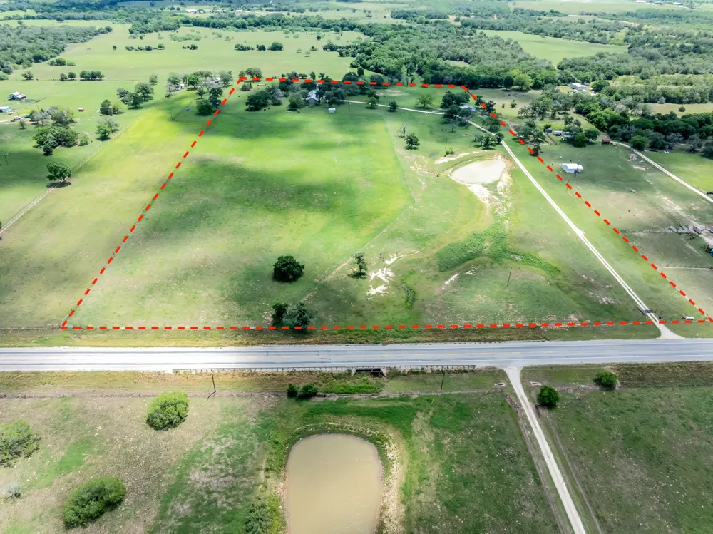 6589 State Highway 304 Harwood, TX 78632