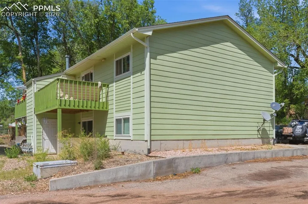455 W Van Buren Street Colorado Springs, CO 80907