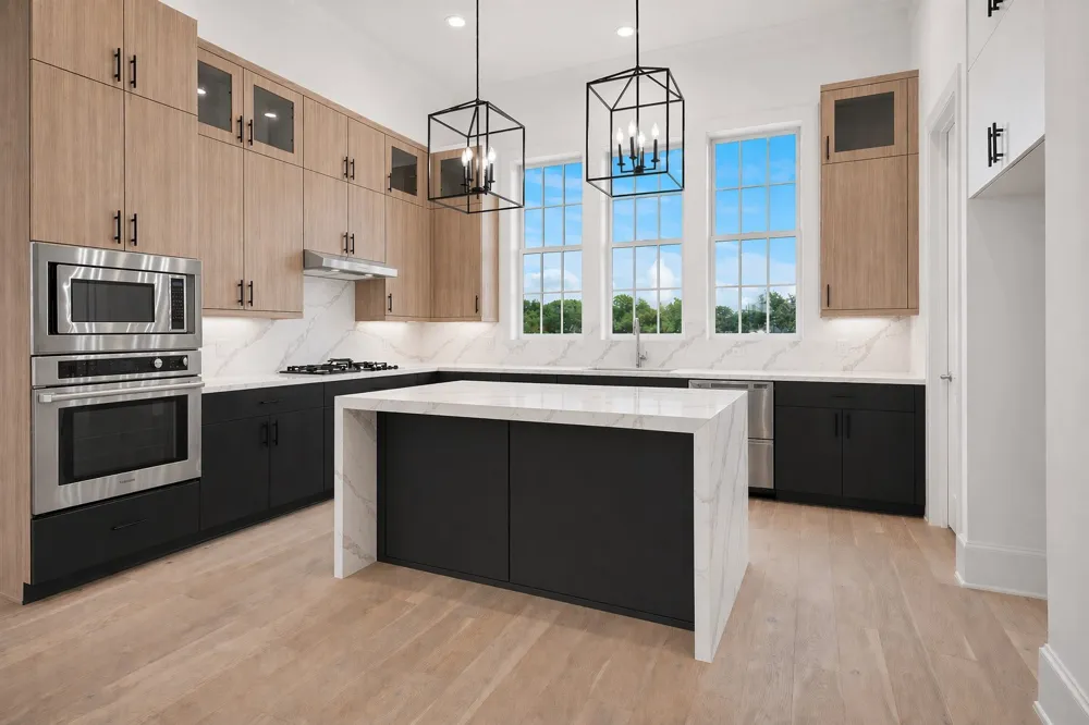 4080 Oak Circle Addison, TX 75001