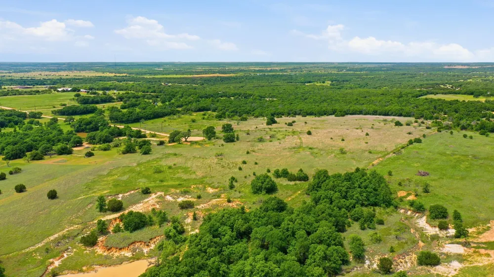 2050 Mustang Ridge Perrin, TX 76486