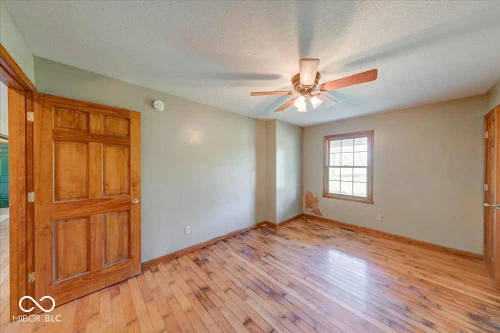 813 S 400 W Bargersville, IN 46106