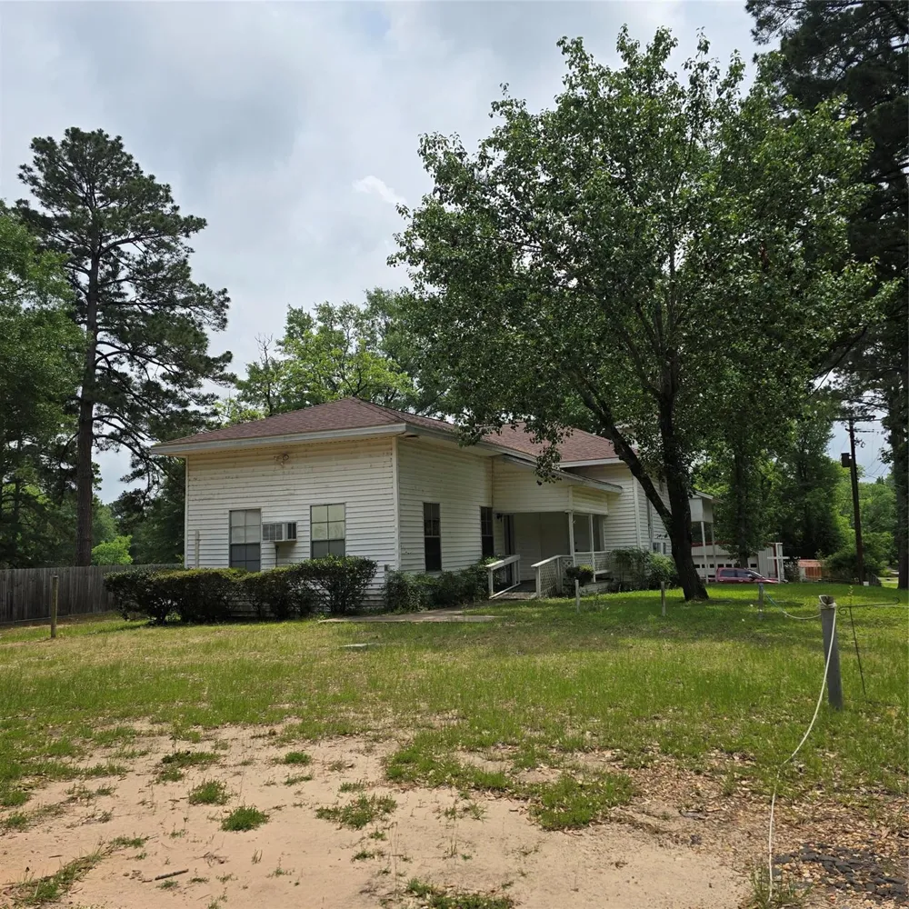 142 Rowe Ln Moscow, TX 75960
