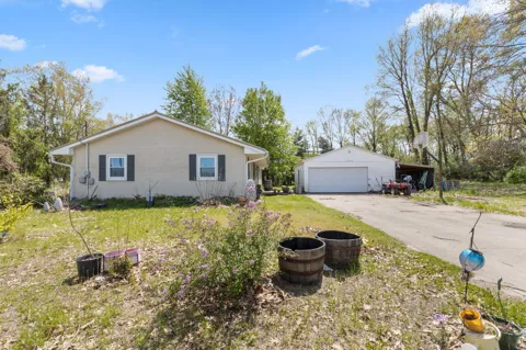 2780 Beebe Road