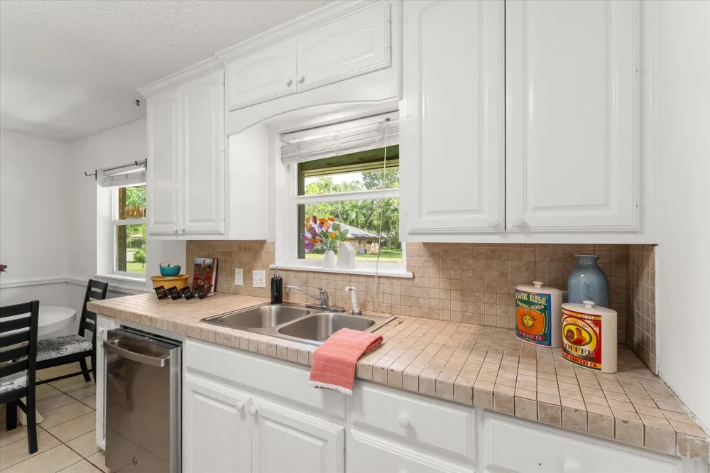 524 Park Lane Mount Vernon, TX 75457