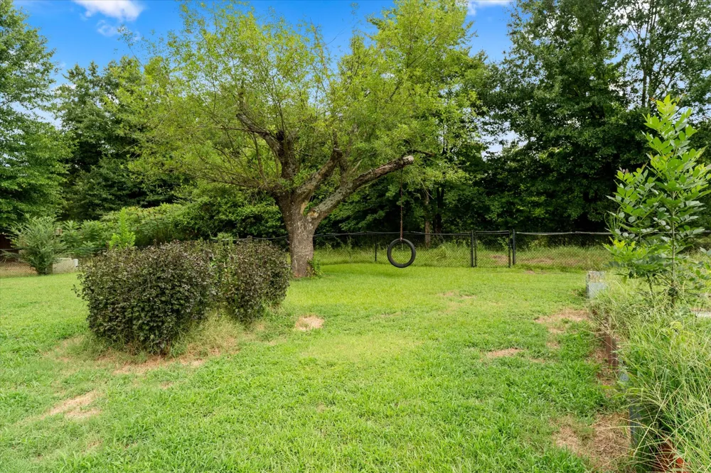 524 Park Lane Mount Vernon, TX 75457