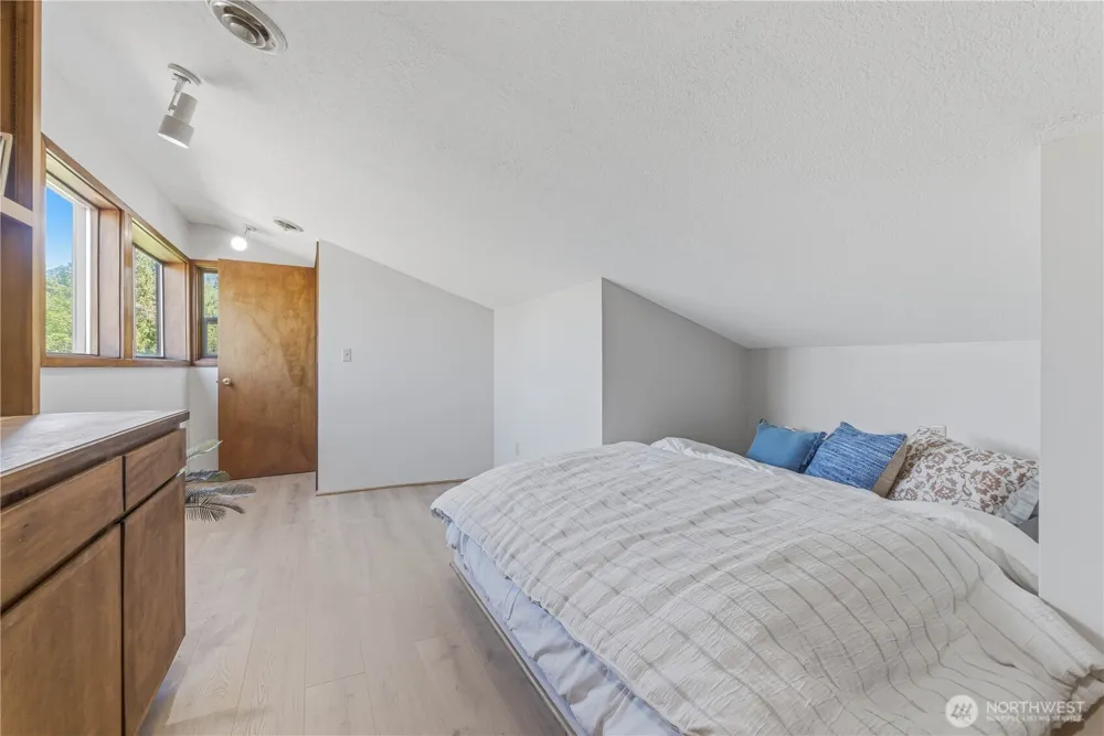 225 19th Street NE #20 East Wenatchee, WA 98802