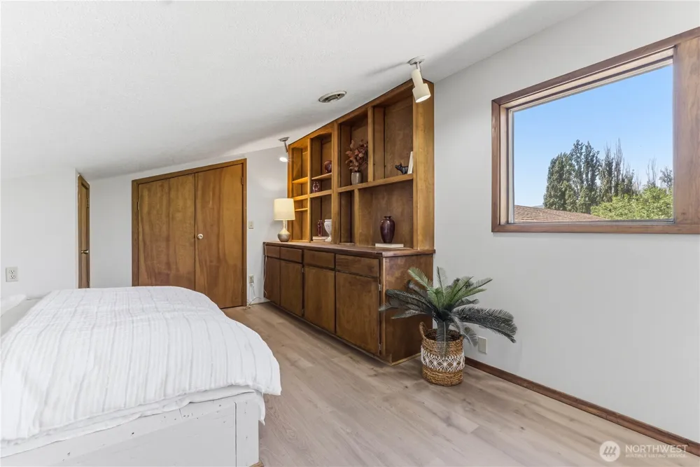 225 19th Street NE #20 East Wenatchee, WA 98802