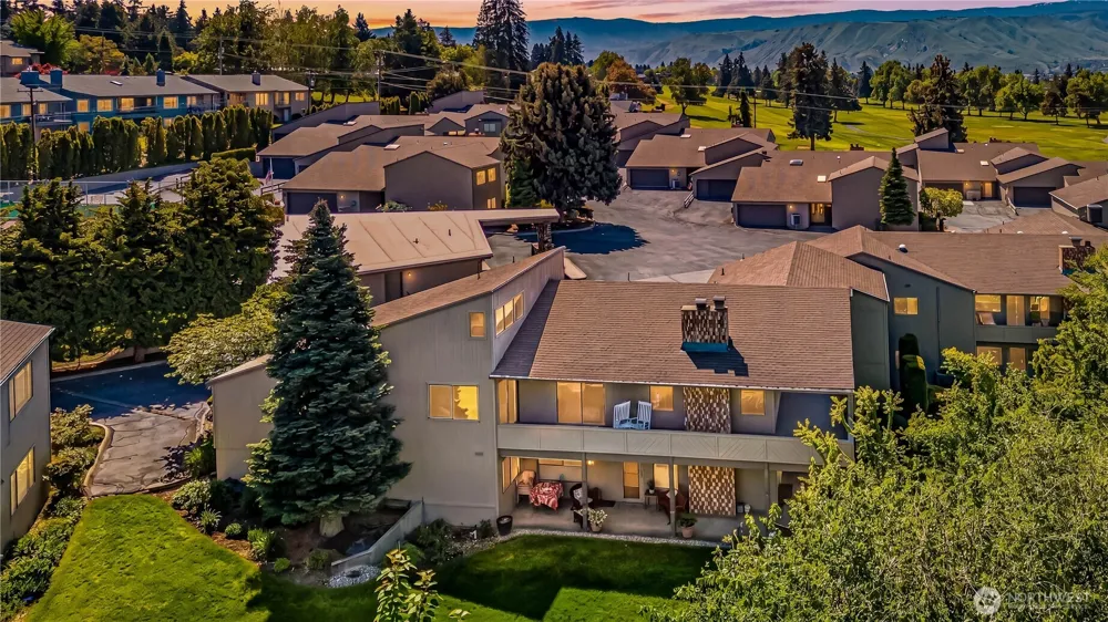 225 19th Street NE #20 East Wenatchee, WA 98802