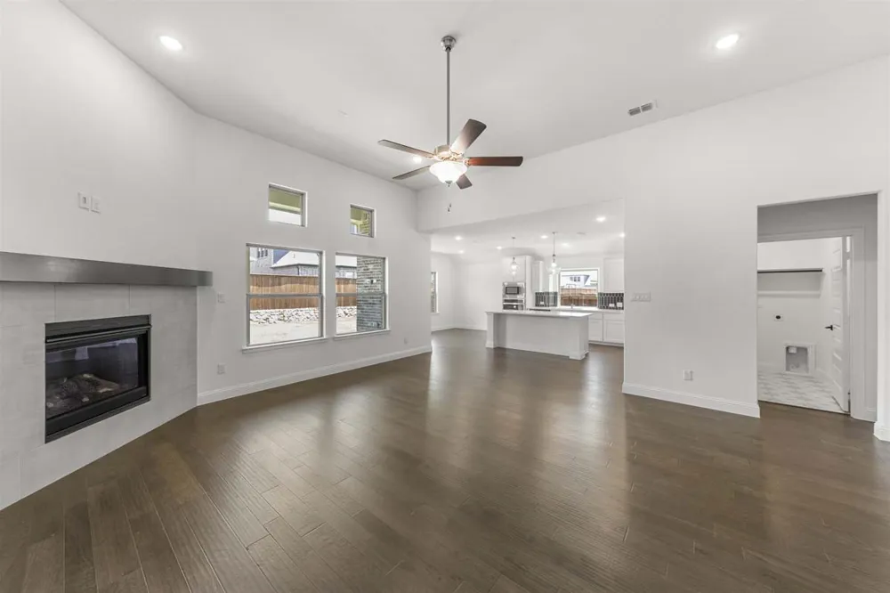 700 Brazos Drive Van Alstyne, TX 75495