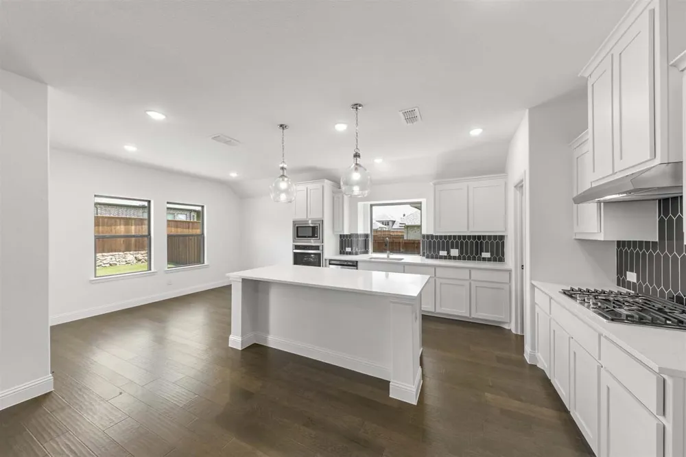 700 Brazos Drive Van Alstyne, TX 75495