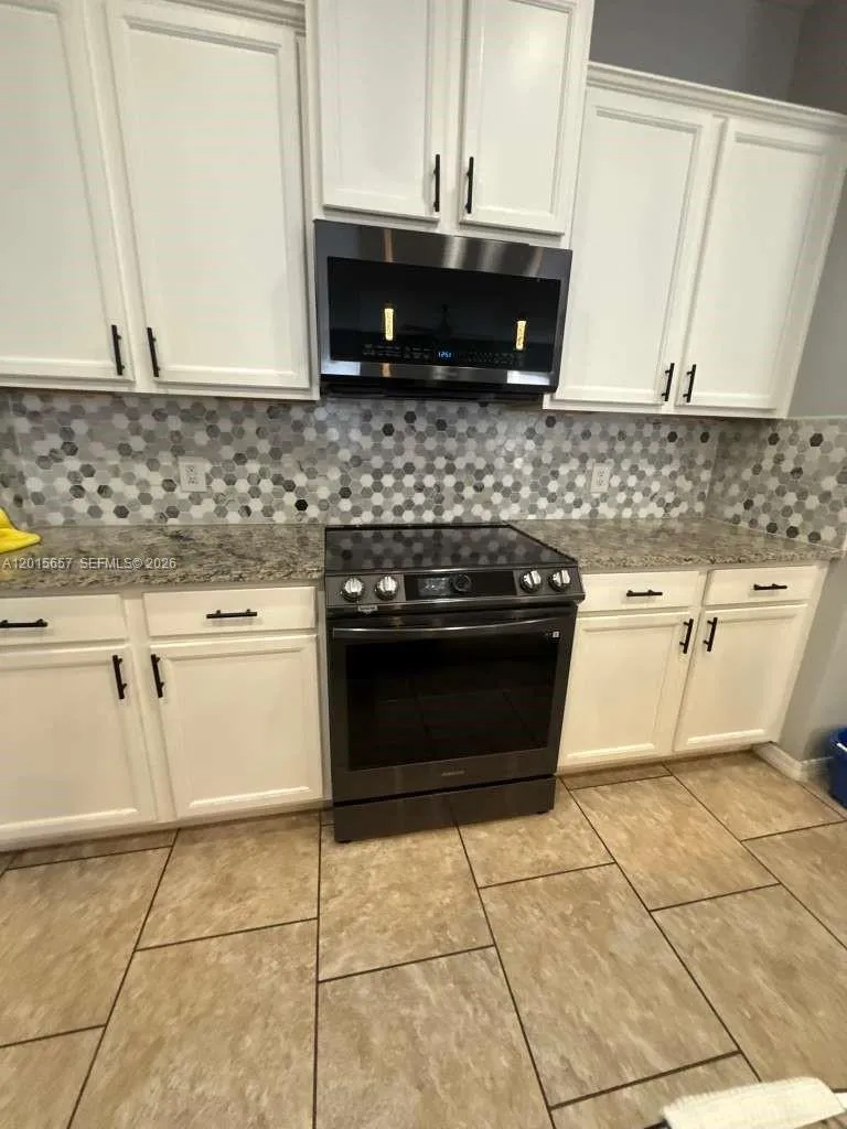 173 Tracy Circle Winter Haven, FL 33884