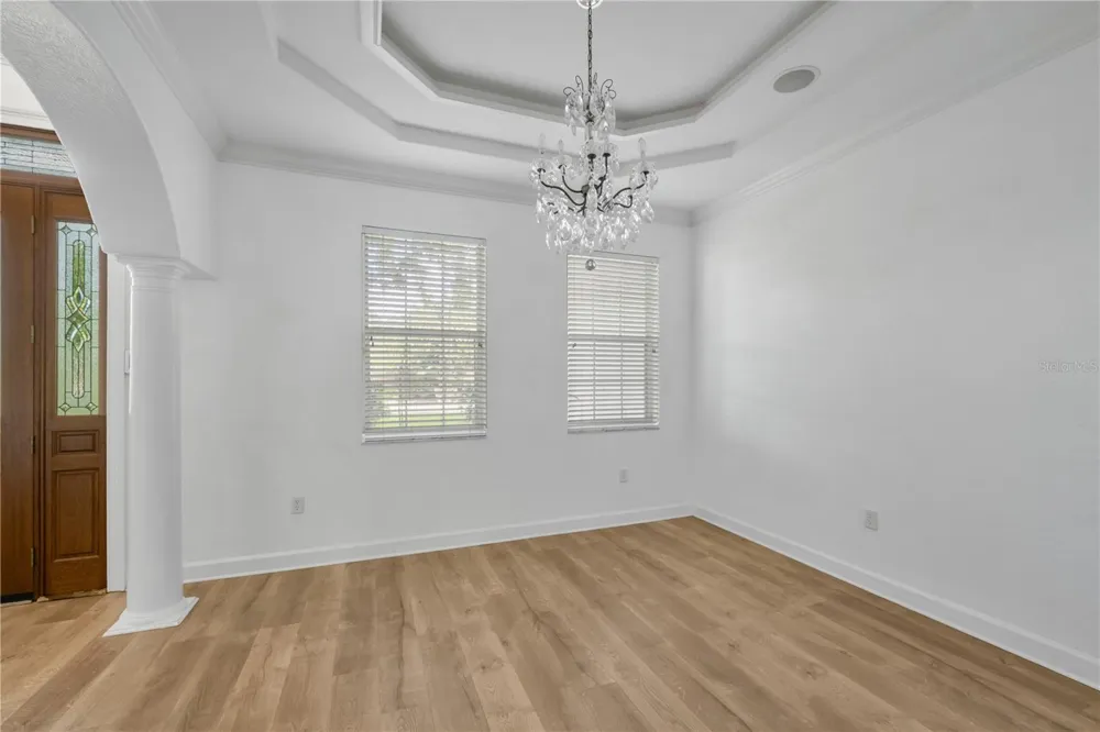 1507 W WINDHORST ROAD Brandon, FL 33510