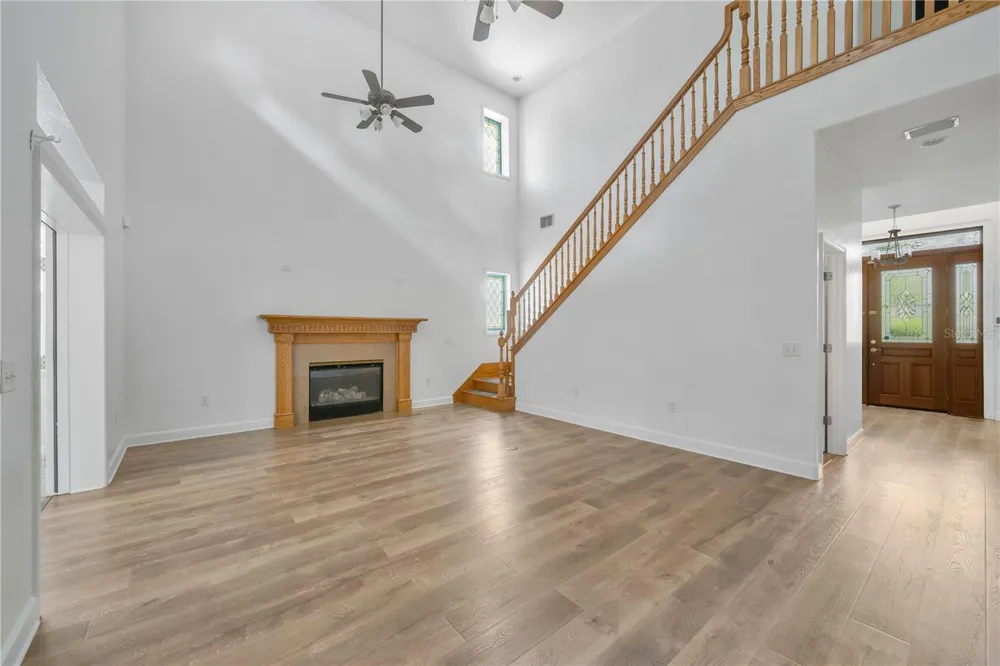 1507 W WINDHORST ROAD Brandon, FL 33510