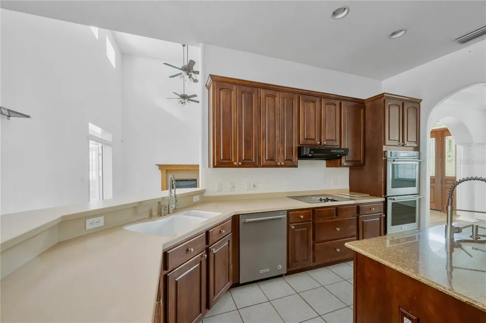 1507 W WINDHORST ROAD Brandon, FL 33510