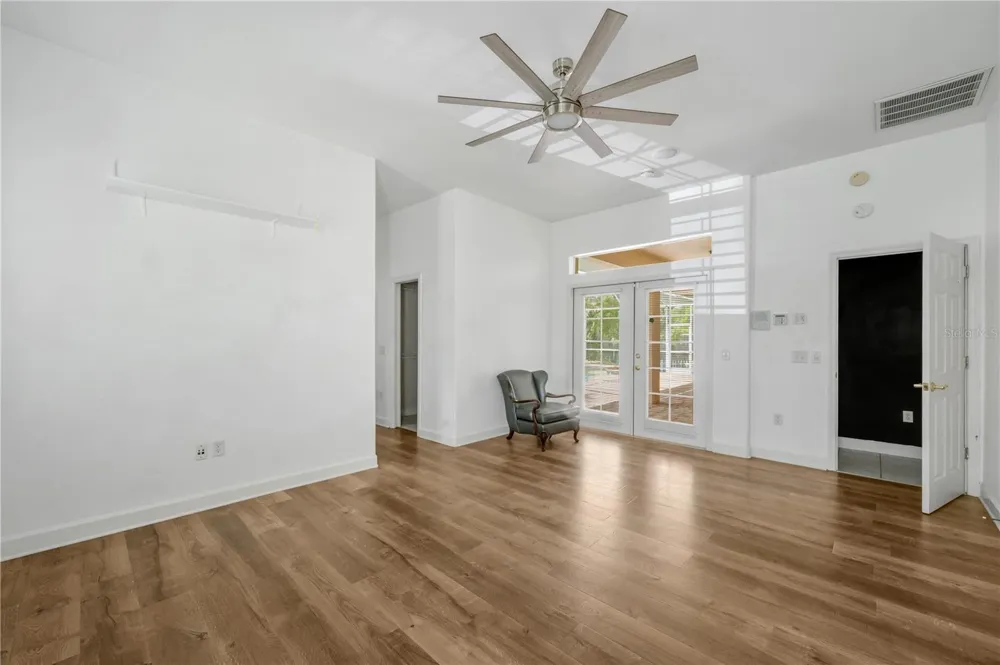 1507 W WINDHORST ROAD Brandon, FL 33510