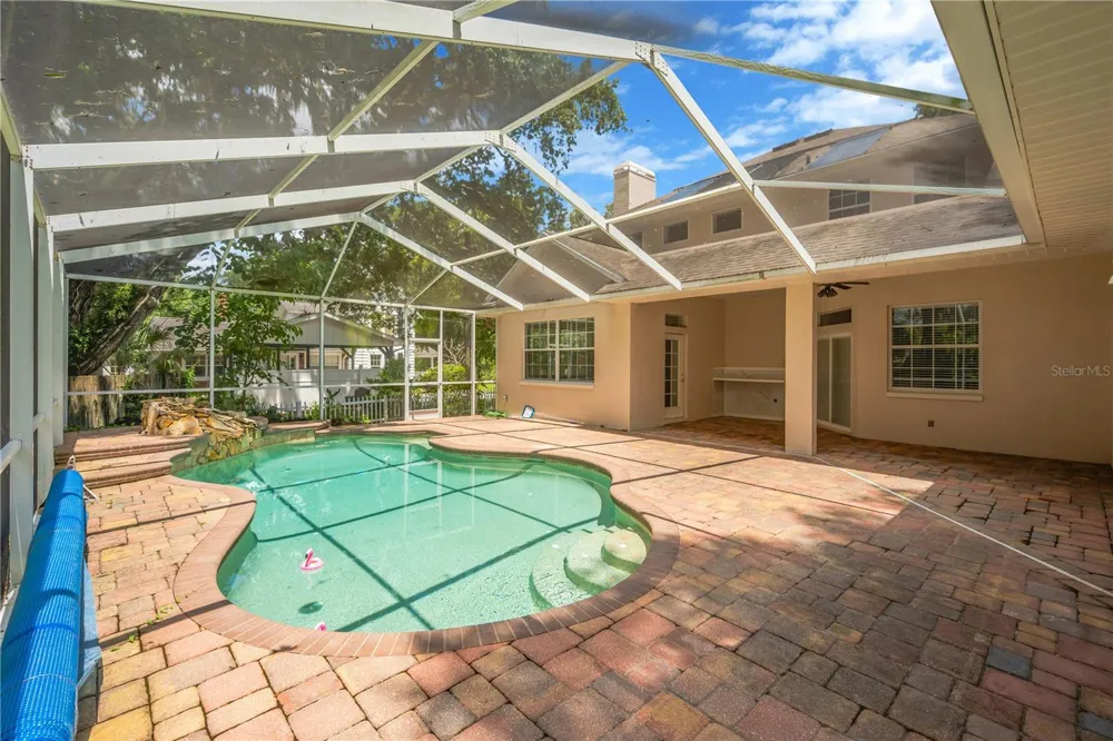 1507 W WINDHORST ROAD Brandon, FL 33510