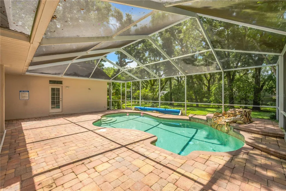 1507 W WINDHORST ROAD Brandon, FL 33510