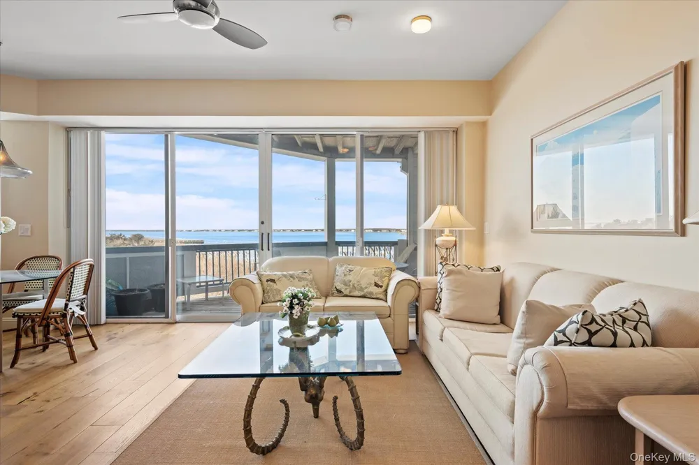 260 Dune Road #89 Westhampton Beach, NY 11978