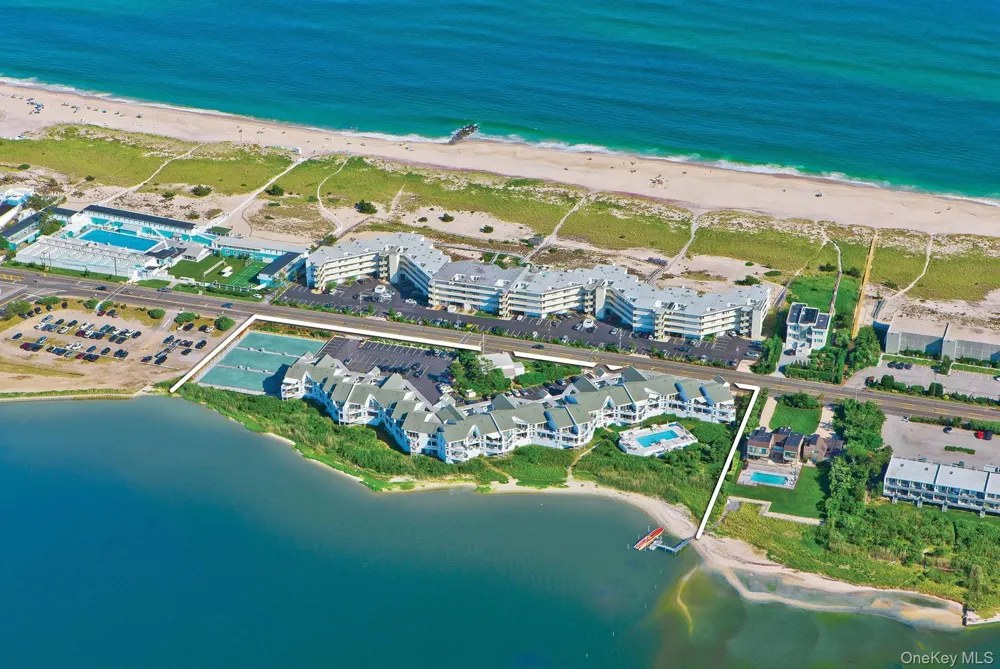 260 Dune Road #89 Westhampton Beach, NY 11978