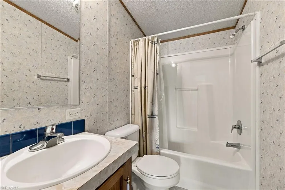 4790 Waynick Meadow Road Asheboro, NC 27205