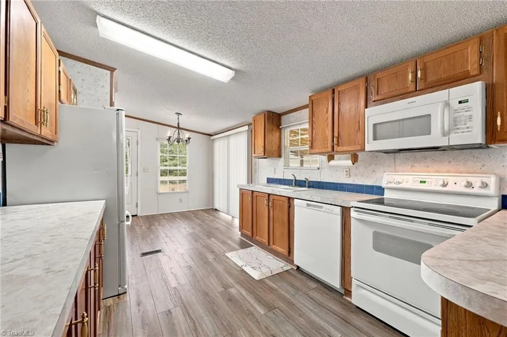 4790 Waynick Meadow Road Asheboro, NC 27205