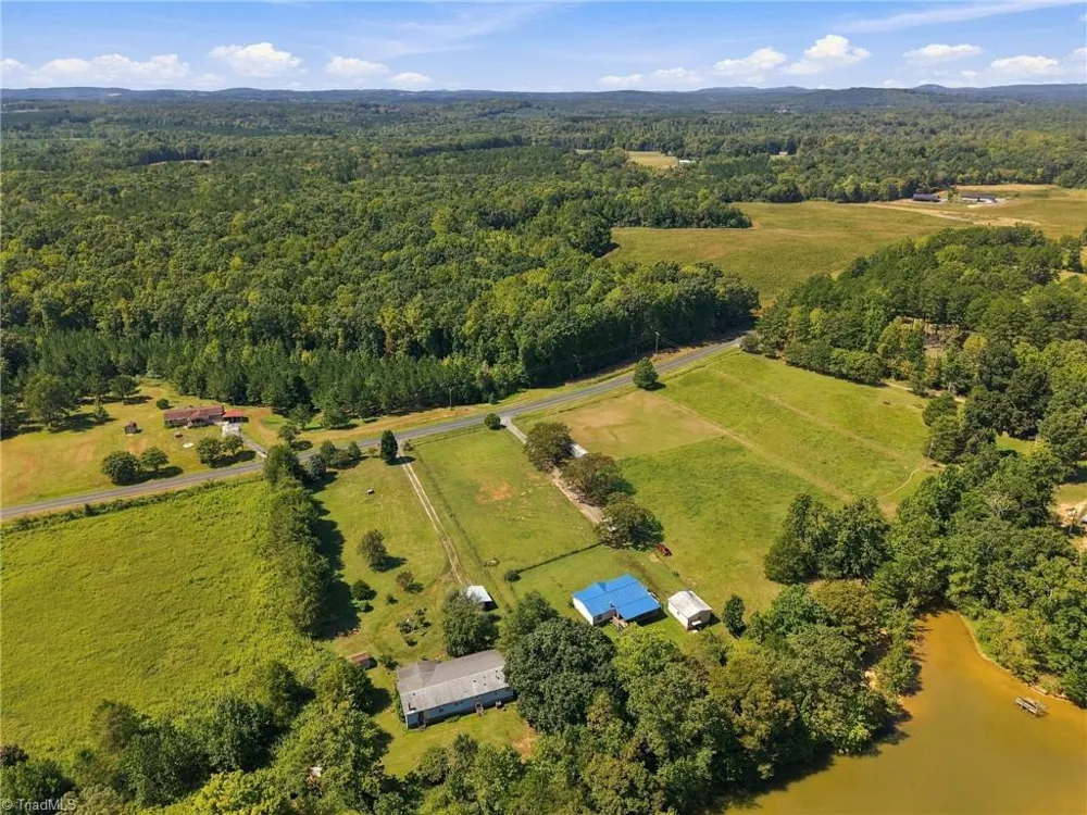 4790 Waynick Meadow Road Asheboro, NC 27205