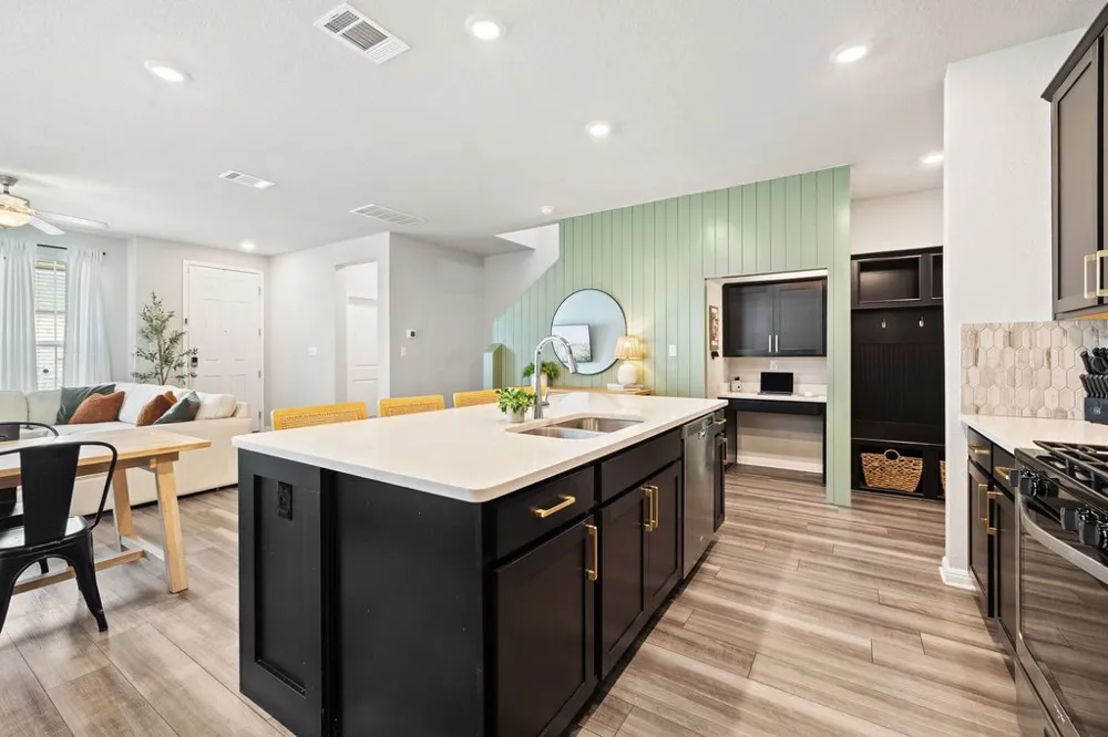 324 Delaware Mountains Terrace Dripping Springs, TX 78620