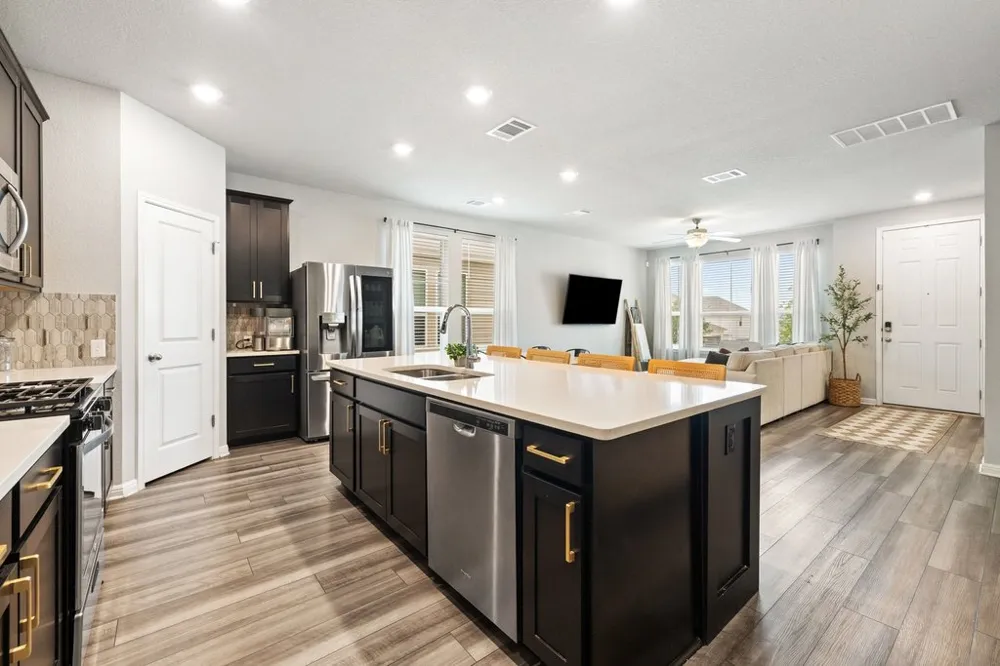 324 Delaware Mountains Terrace Dripping Springs, TX 78620