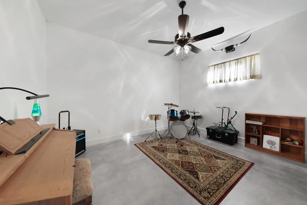 2640 County Road 1030 NW Mount Vernon, TX 75457