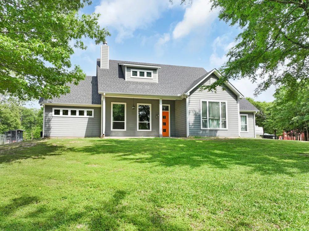 2640 County Road 1030 NW Mount Vernon, TX 75457