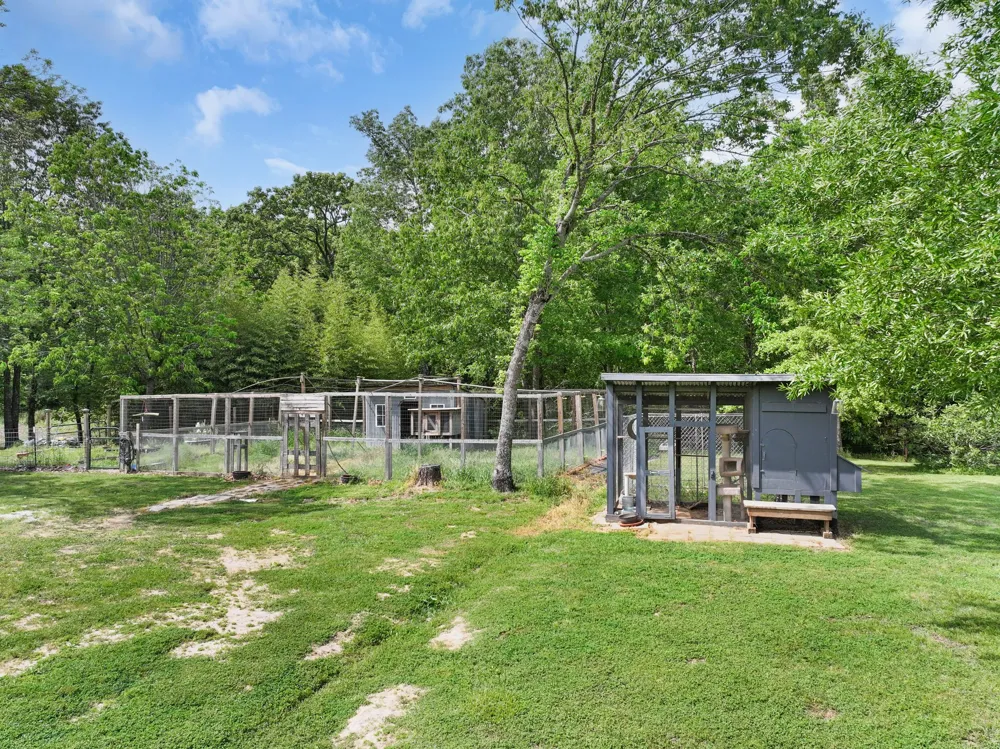 2640 County Road 1030 NW Mount Vernon, TX 75457