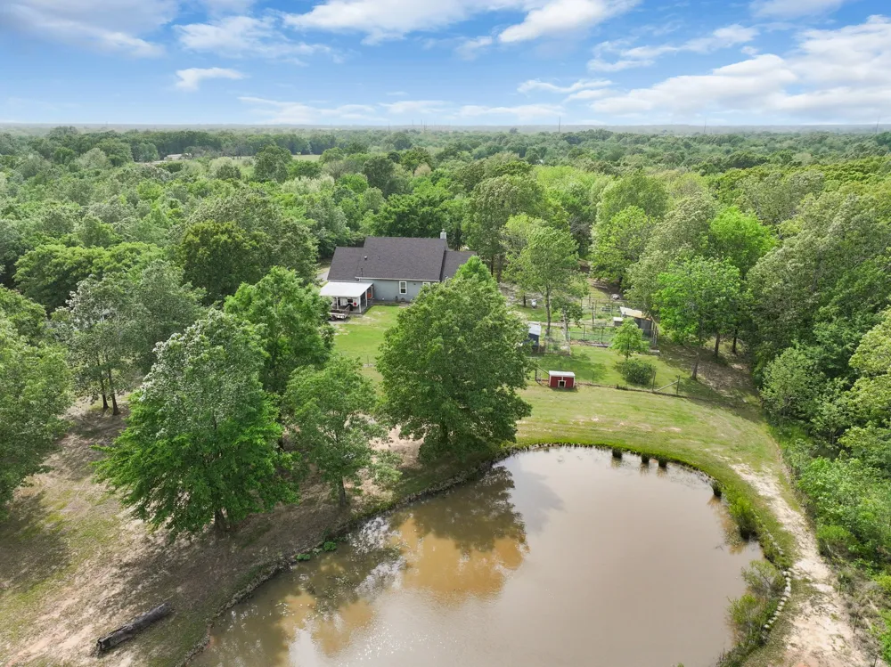 2640 County Road 1030 NW Mount Vernon, TX 75457
